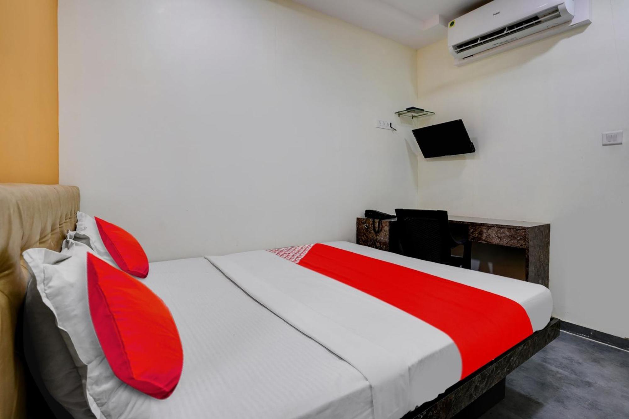 Hotel O Ashwi 纳威孟买 外观 照片